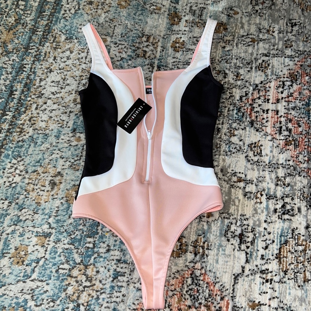 Fashion Nova Swimsuit / Bodysuit